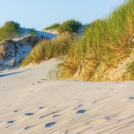 Charming In Sint Maartenszee Sint Maartensvlotbrug