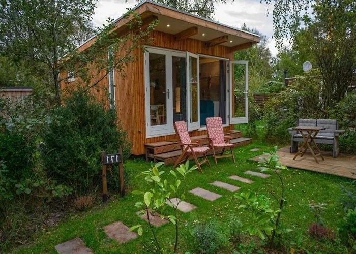 Charming In Sint Maartenszee *