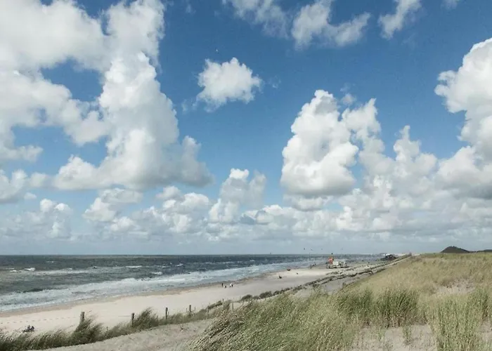 Charming In Sint Maartenszee * Sint Maartensvlotbrug