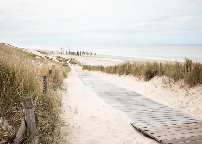 Charming In Sint Maartenszee Feriehus *